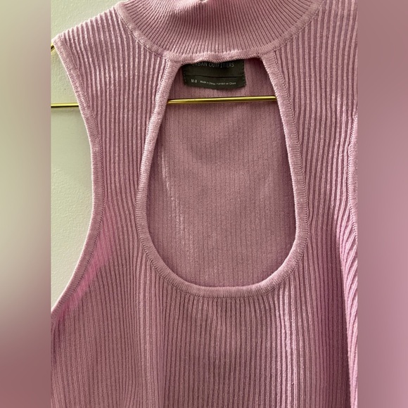 Urban Outfitters Women's Pink Crop Top - Picture 4 of 5